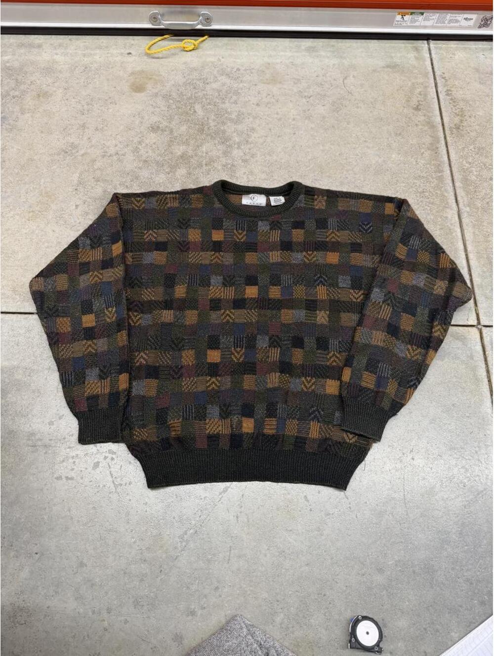vintage farah brown burgandy and grey squared knit sweater size large